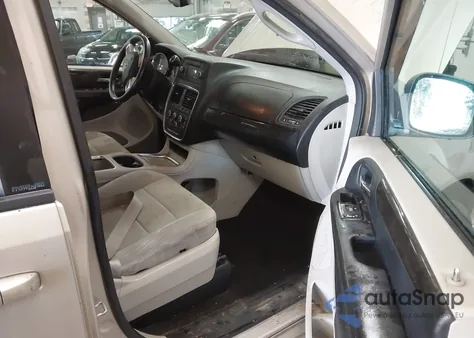 2013 Dodge Grand Caravan Sxt z USA, uszkodzony, nr VIN 2C4RDGCG8DR800490